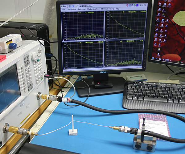 Bend radius demonstration of Gore’s Type 4L microwave/RF coaxial cable assemblies for general purpose use.